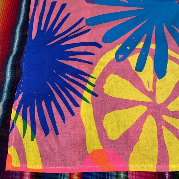 Lush Knot Wrap XL Bright Color Pattern - Picture 4 of 5